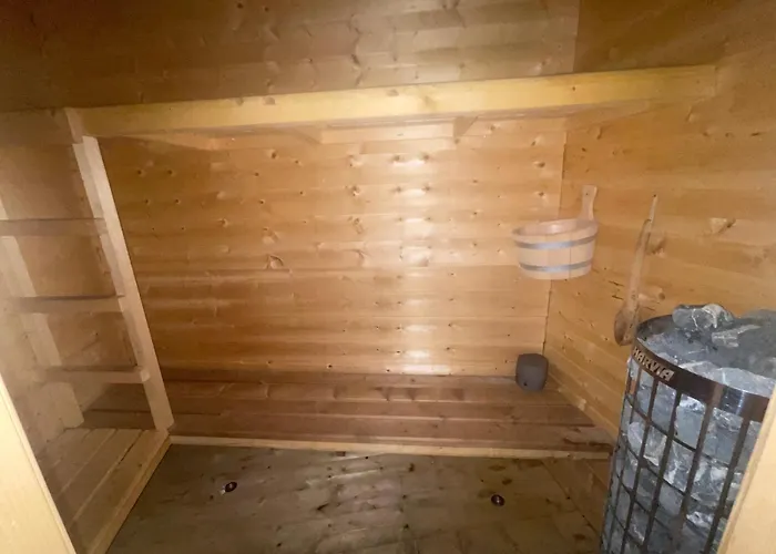 Maison Familiale Avec Piscine Holiday home *